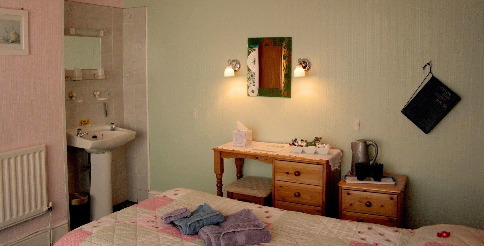 Devon View Guesthouse Swansea Esterno foto